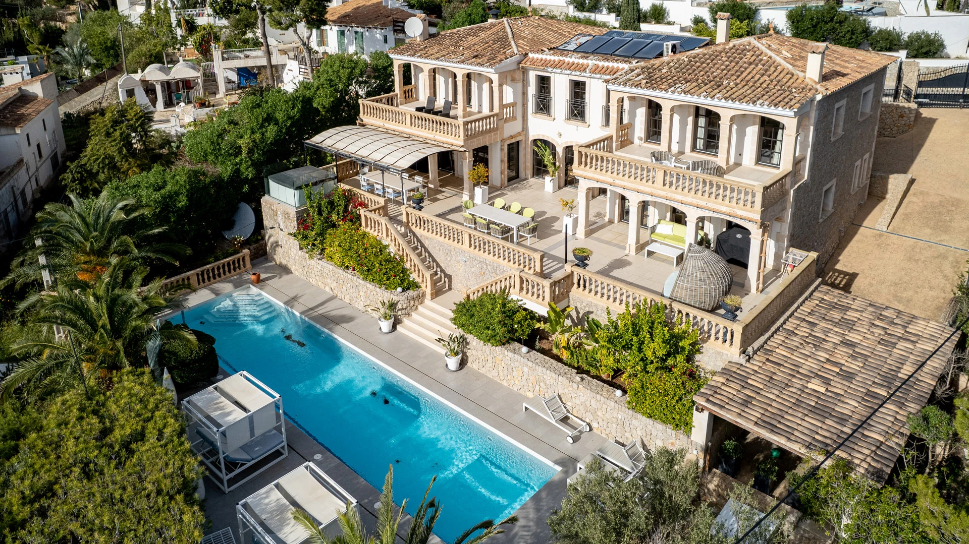 Luxurious Villa in Costa d'en Blanes with Sea Views and Premium Amenities
