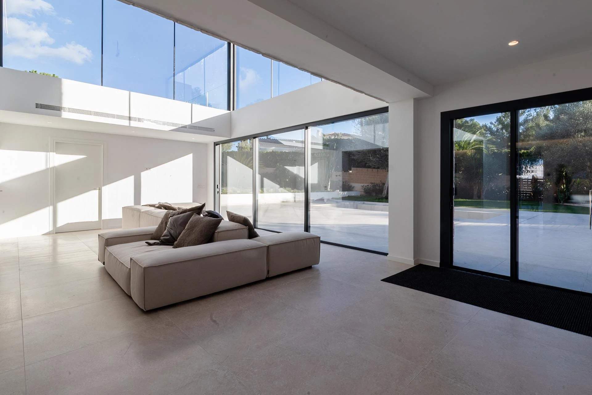 Sophisticated new building in Santa Ponsa