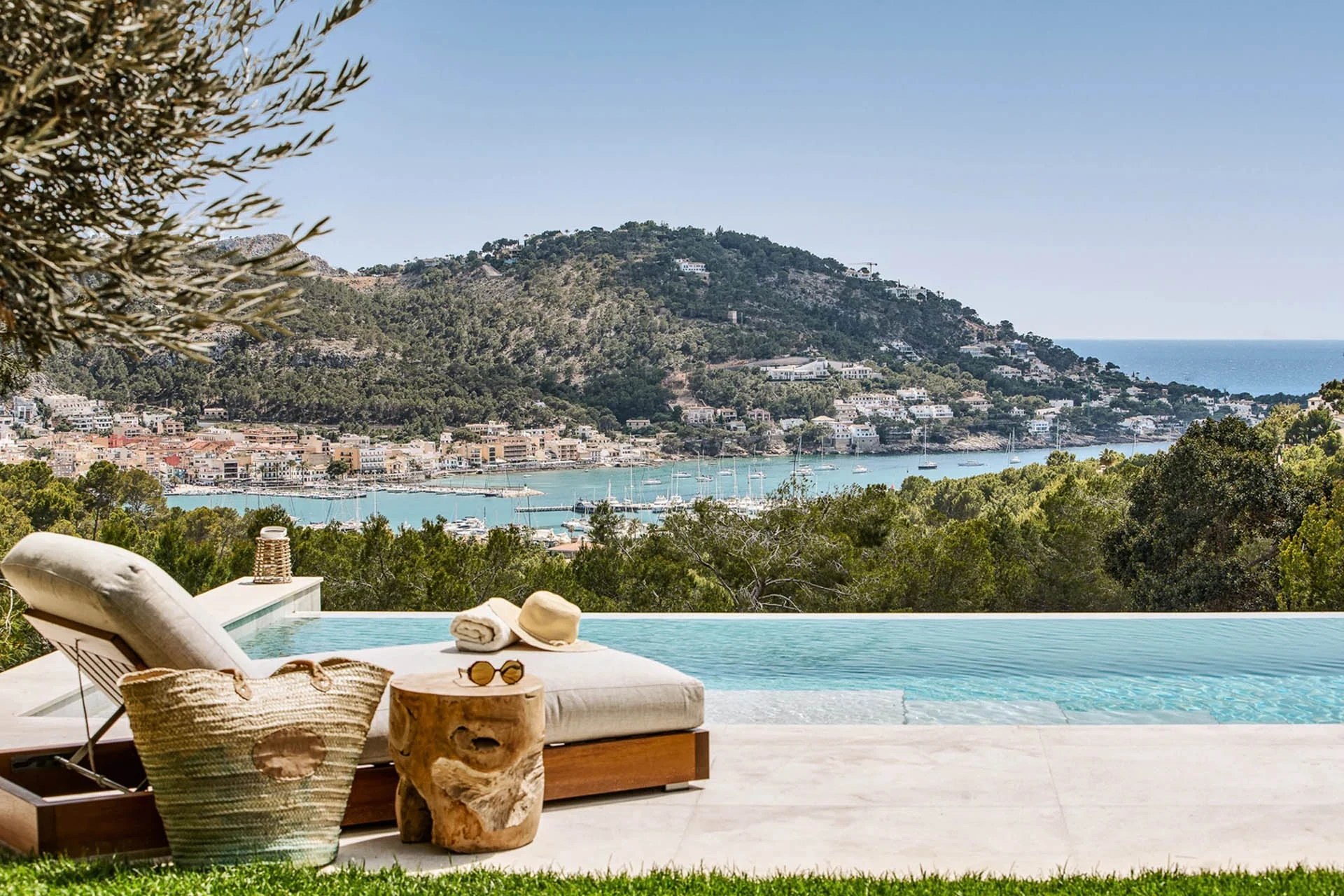 Mediterranean Sea view Vila in Port Andratx